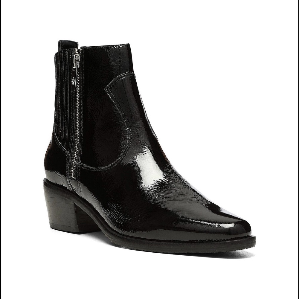 Donald J. Pliner Marisol Patent Bootie size 5.5